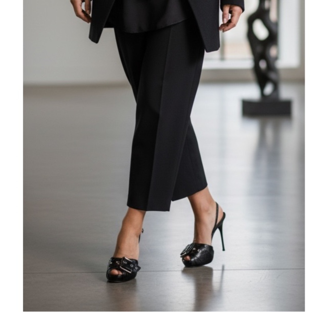 Bruno Frisoni Elegant Black leather heels